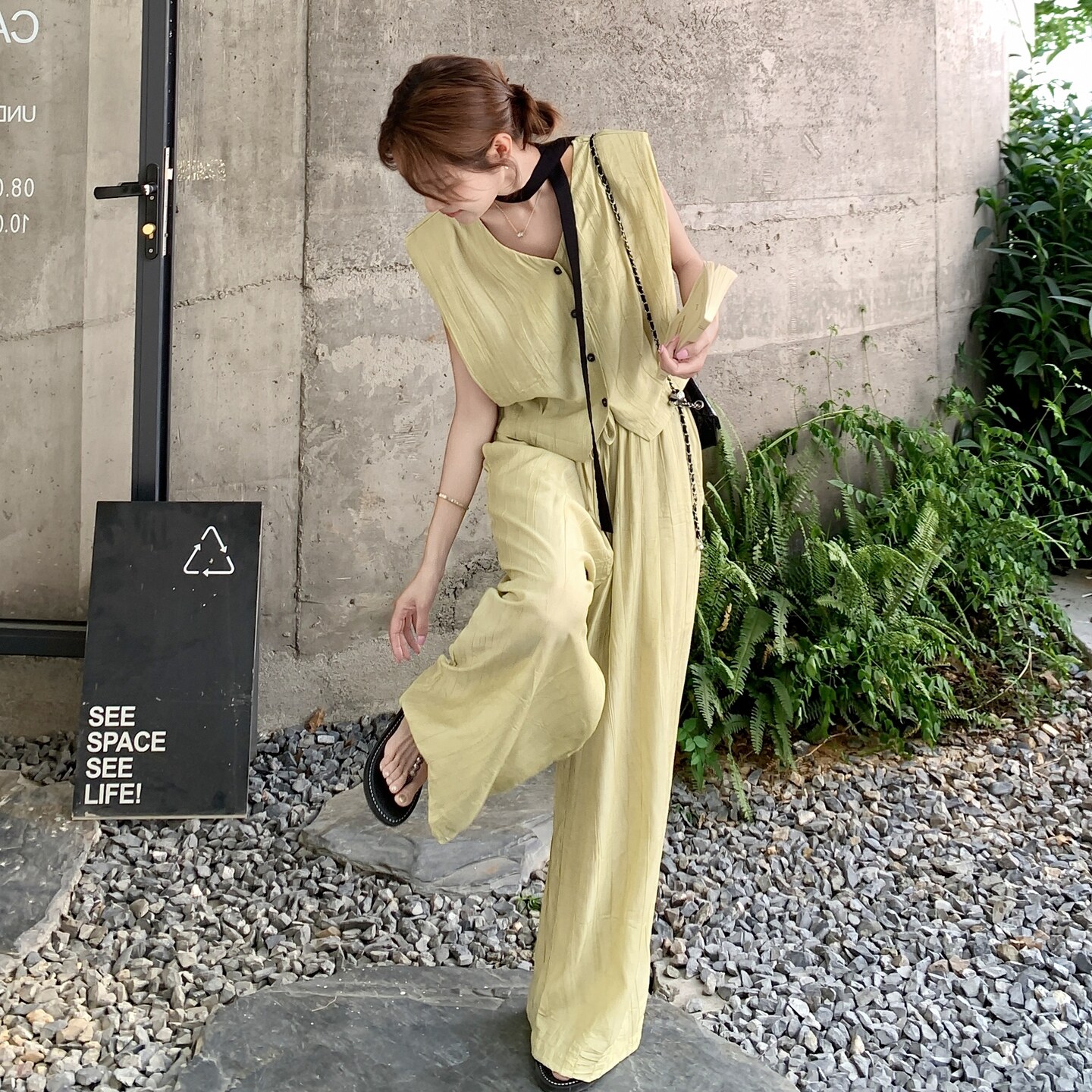 韩系松弛感休闲套装女2025年夏季新款巨好看无袖马甲阔腿裤两件套,女装套装/套裙,2C203