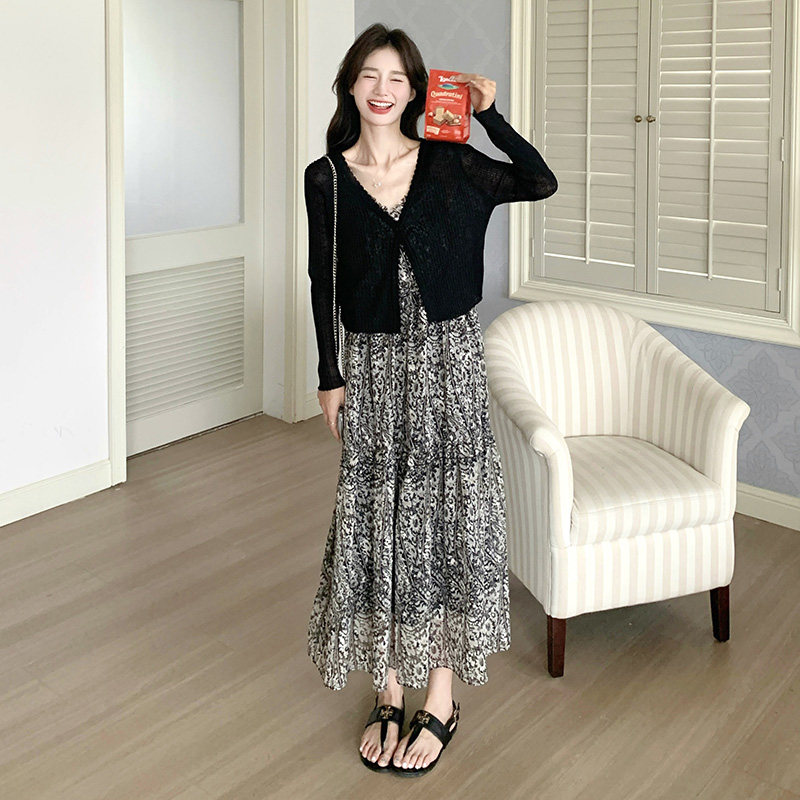 法式印花天丝吊带裙套装夏女2025新款轻熟风高级感防晒开衫两件套,女装连衣裙,2C079