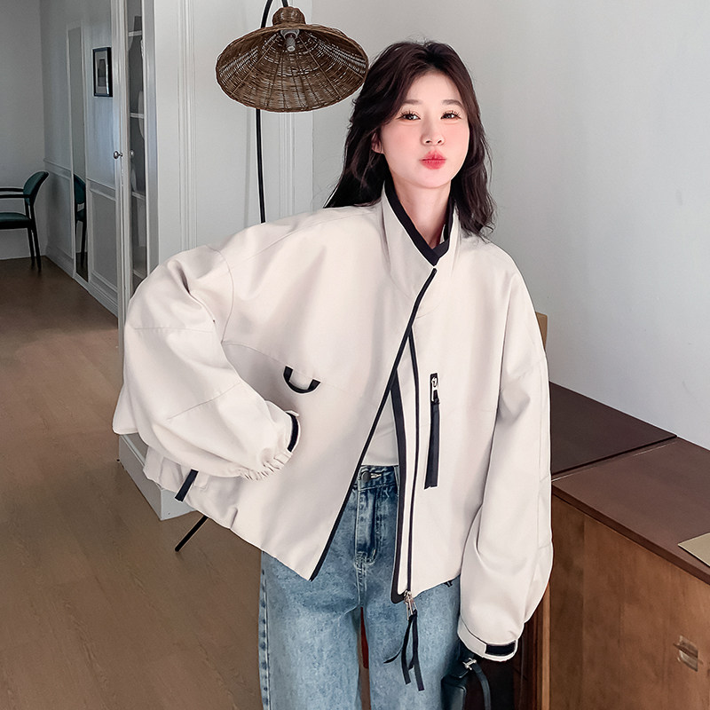 【现货】2026春新款运动夹克冲锋衣短外套R2C086-2521-1P145K218,女装短外套,2C086