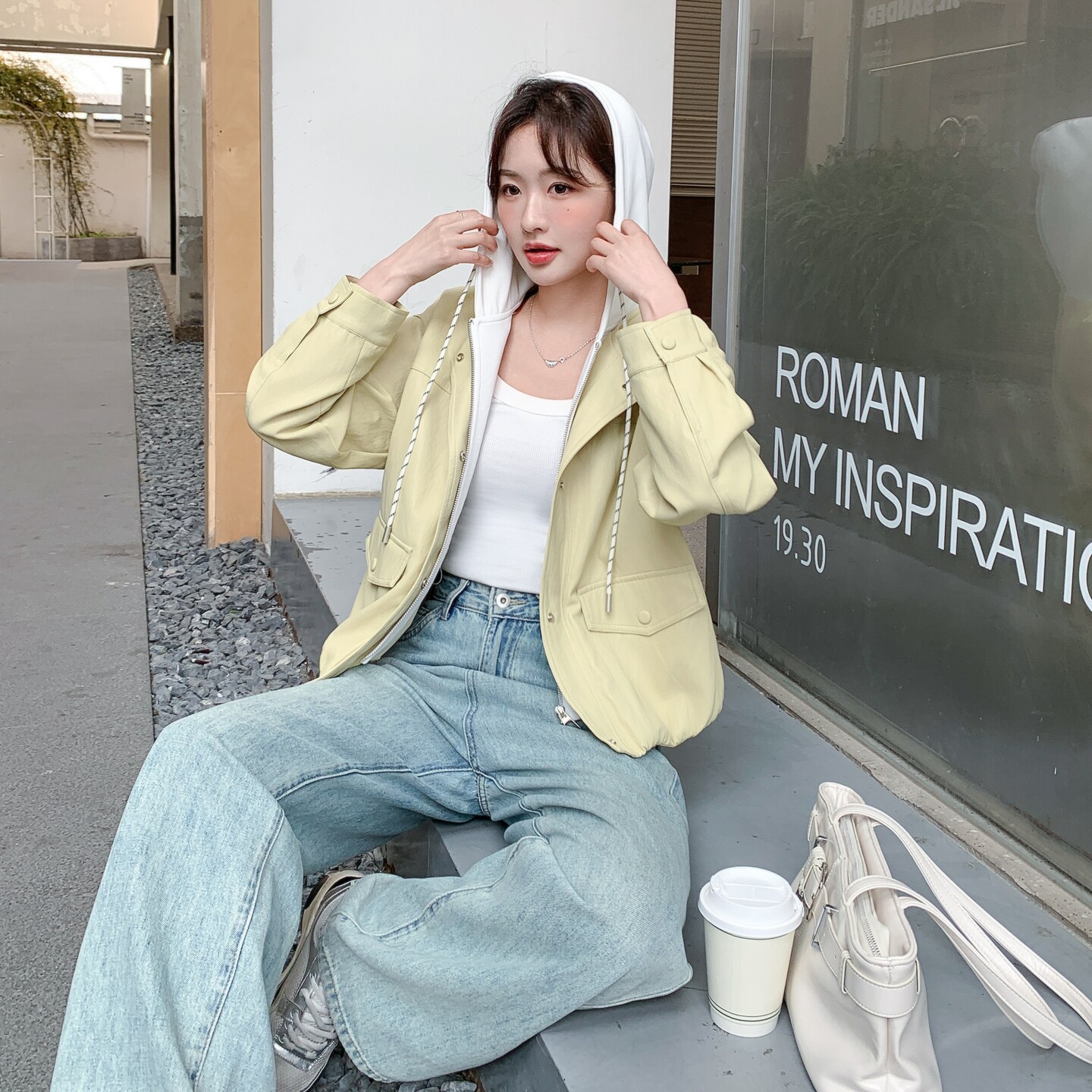 档口现货/连帽款撞色假两件蛋白皮PU皮衣外套2C233-903-P160-K258,女装皮衣,2C233