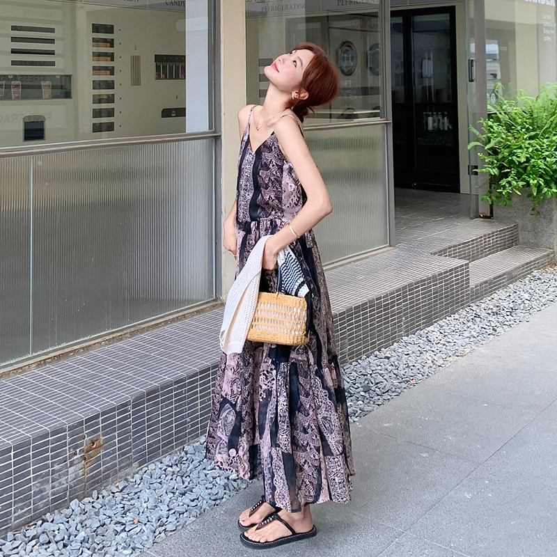 无袖上衣吊带碎花连衣裙两件套女2025夏季新款度假风休闲显瘦套装,女装套装/套裙,2D078