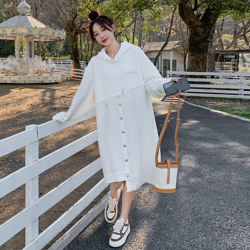 白色小香风拼接卫衣裙女2024初秋新款设计感宽松显瘦设计感不规则,女装连衣裙,2C018