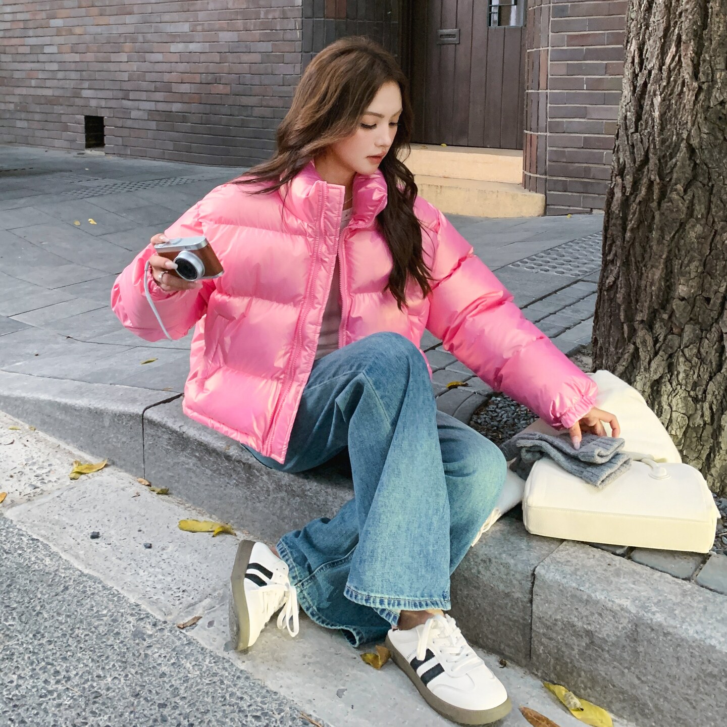 韩版简约立领亮面棉服女2025年冬季新款小个子超好看加厚保暖外套,女装棉衣/棉服,2D148