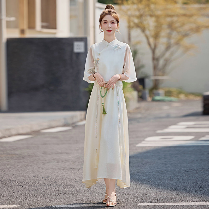 现货2025夏装新款时尚两件套新中式风刺绣文艺套装纯色复古裙子,女装套装/套裙,唯婧