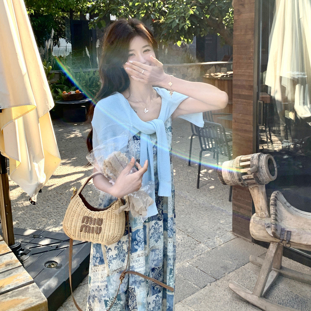 碎花吊带连衣裙冰丝针织防晒开衫两件套法式浪漫优雅度假风套装裙,女装连衣裙,2C166