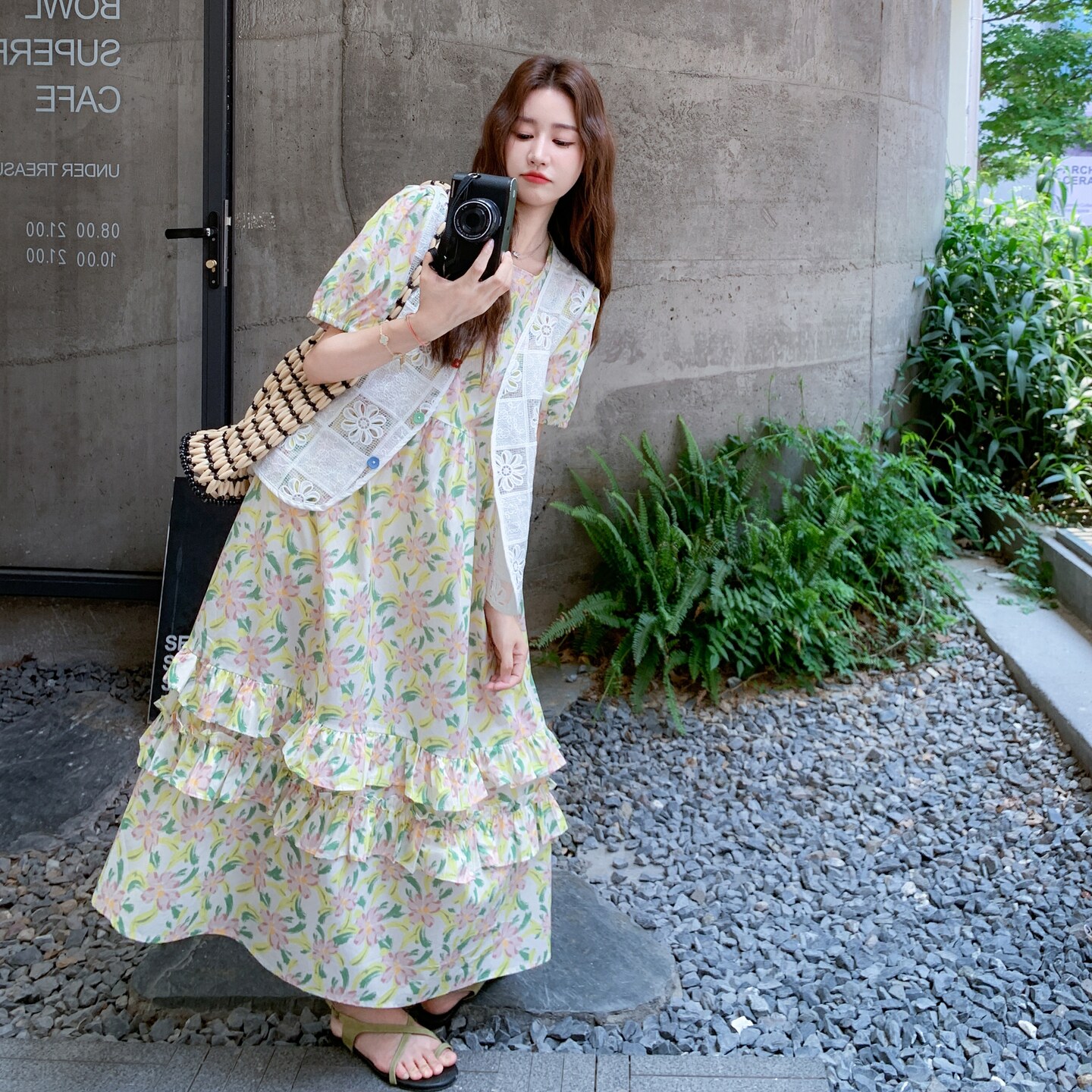 蕾丝马甲碎花连衣裙女夏2025新款法式浪漫温柔度假风两件套爆款,女装套装/套裙,2C375
