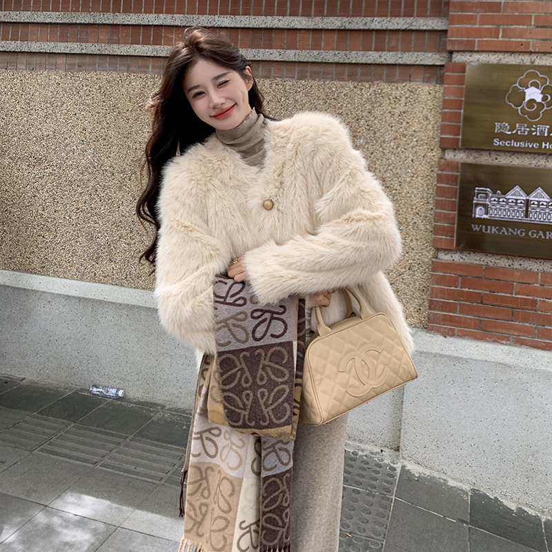 2025新款仿貂绒皮草外套气质毛绒女外套A05-p195k288,女装短外套,2C109