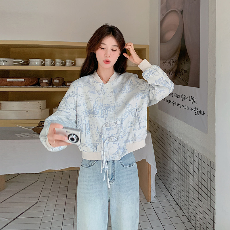 新中式国风棒球服外套女春秋独特漂亮超火好看休闲减龄短款小夹克,女装短外套,2C117