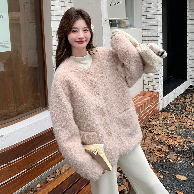 小香风粉色羊羔毛外套女秋冬2025新款高级感韩系短款皮毛一体流行,女装短外套,2C131
