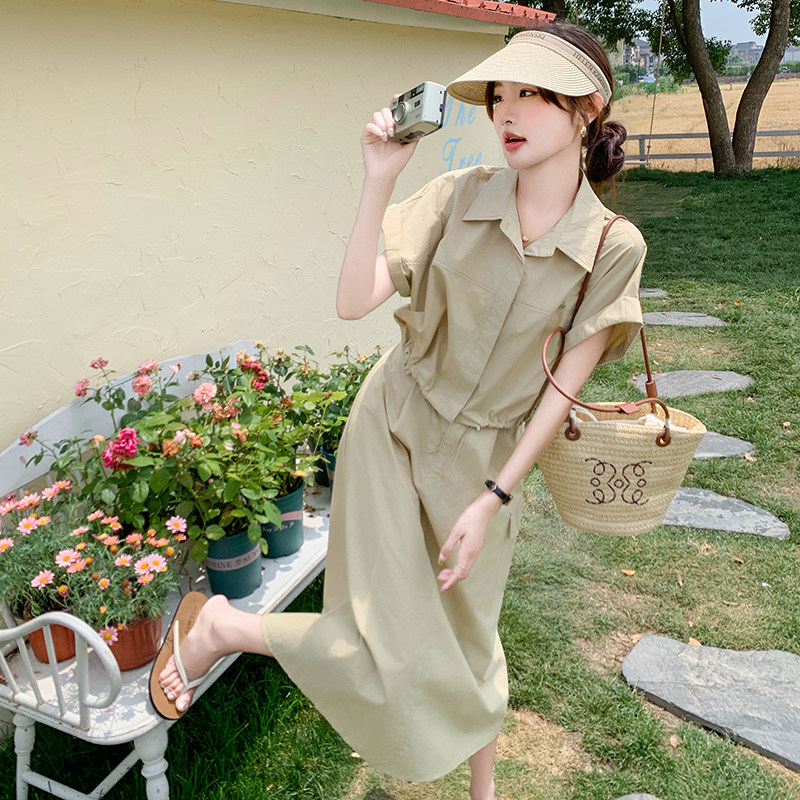 卡其色休闲设计感两件套连衣裙女夏季新款韩系松弛感通勤A字裙,女装套装/套裙,2C166