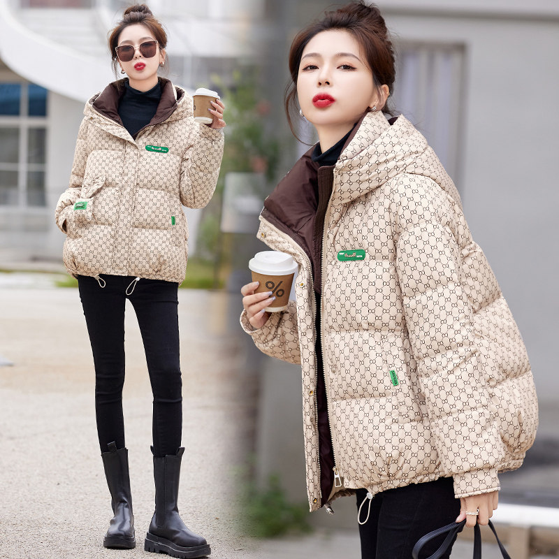 短款羽绒服女2025年冬季新款时尚保暖气质百搭小个子连帽冬天外套,女装羽绒服,蓝朵琳