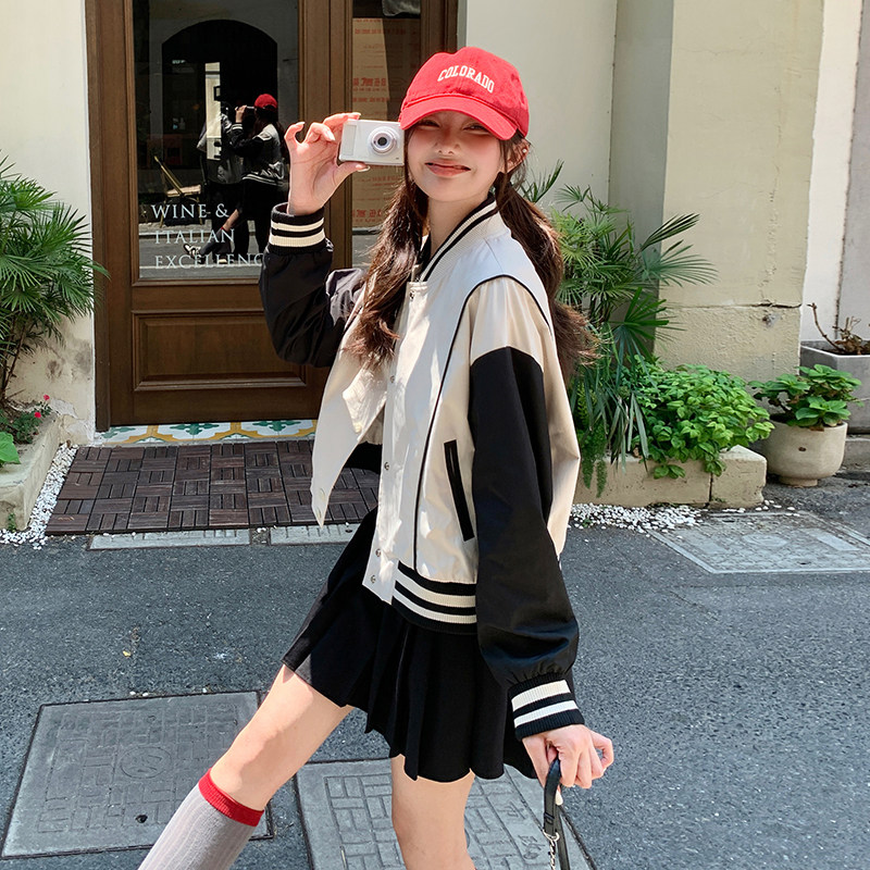 短款棒球服外套女春秋2025新款高级感设计小众宽松撞色夹克上衣潮图片