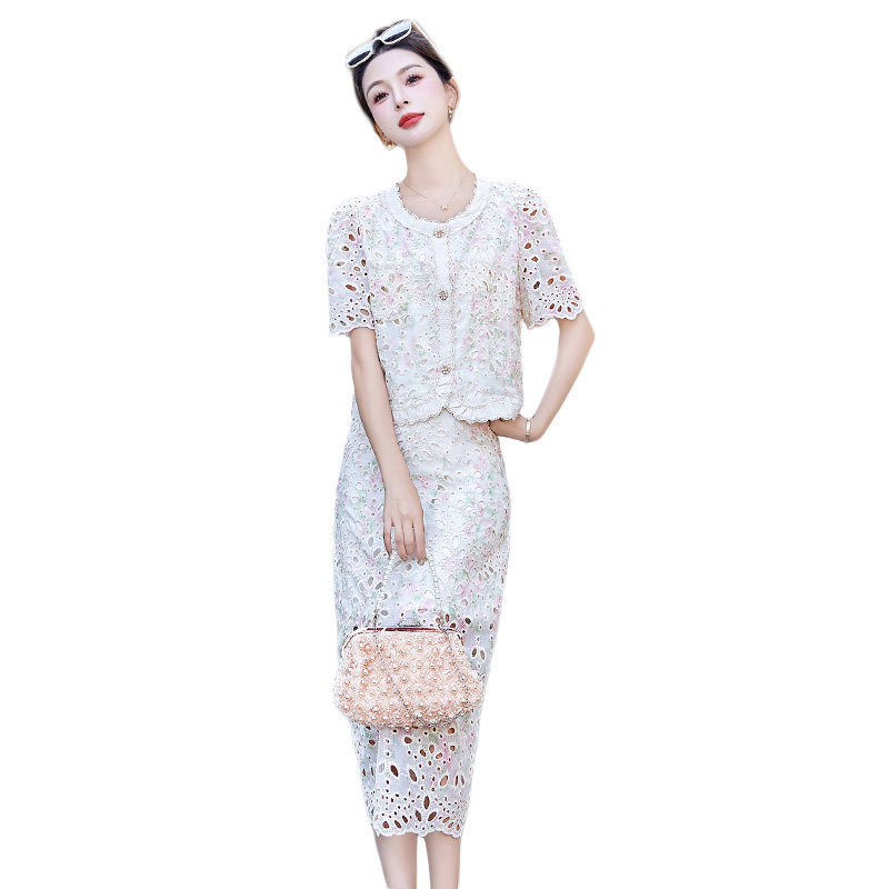 2025新款夏季女装精品减龄显瘦花边圆领蕾丝绣花两件套套装裙,女装套装/套裙,丽莎妳雅