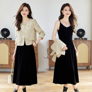 2025秋装新款！吊带连衣裙搭配小香风外套气质修身套装，女装套装/套裙，关键时