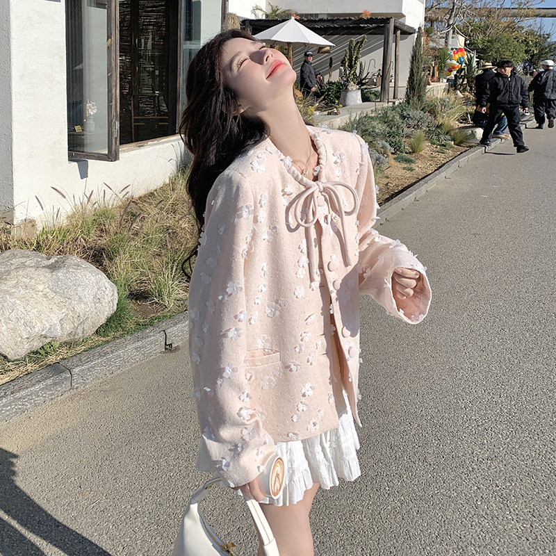 粉色立体花朵外套女2025春季新款韩系超好看气质甜美减龄短款上衣图片