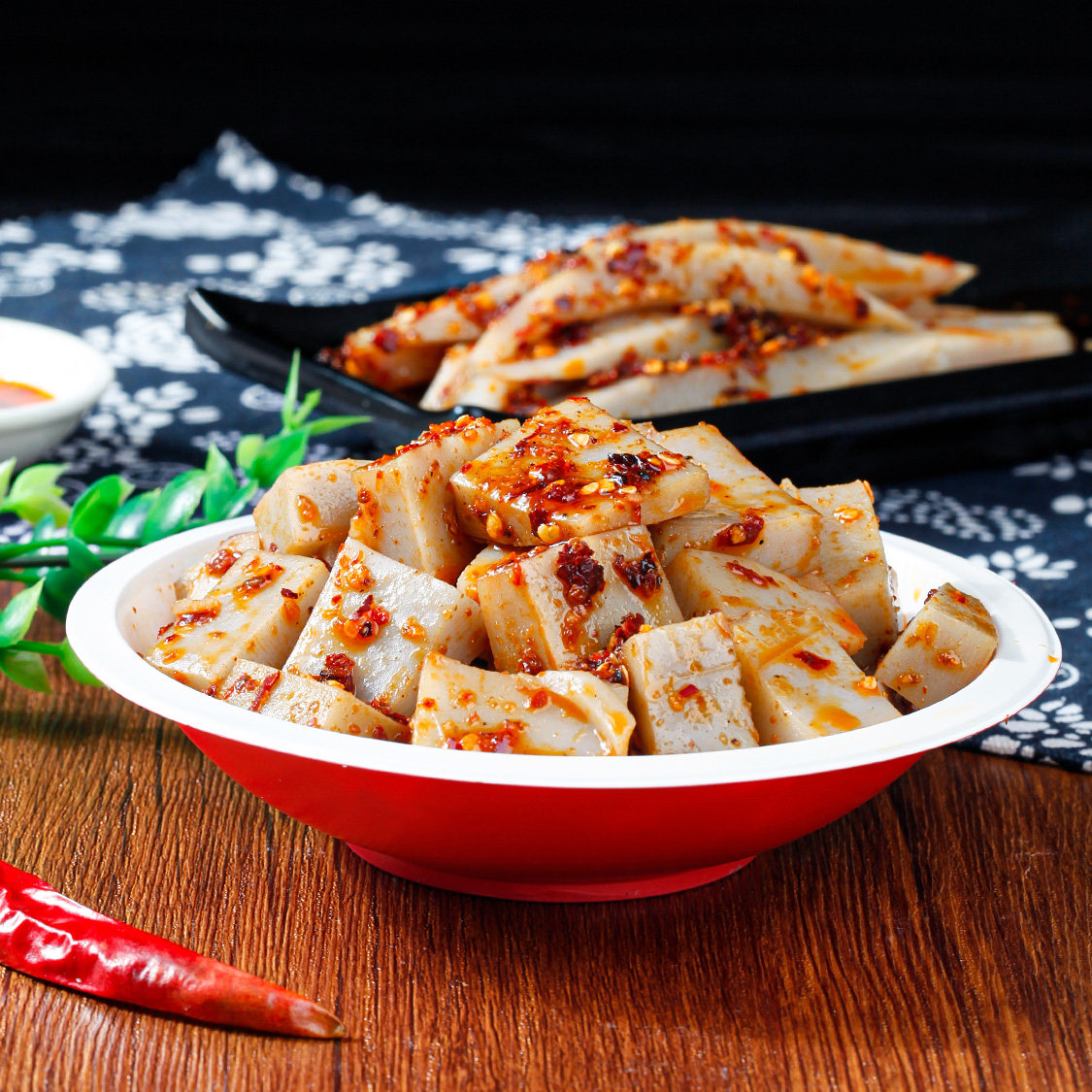 In front of the ditch gate, the bowl of soba noodles is 160g10 bowls, that is, the food Lvliang bowl is the Guangxin specialty snack Liulin bowl holder