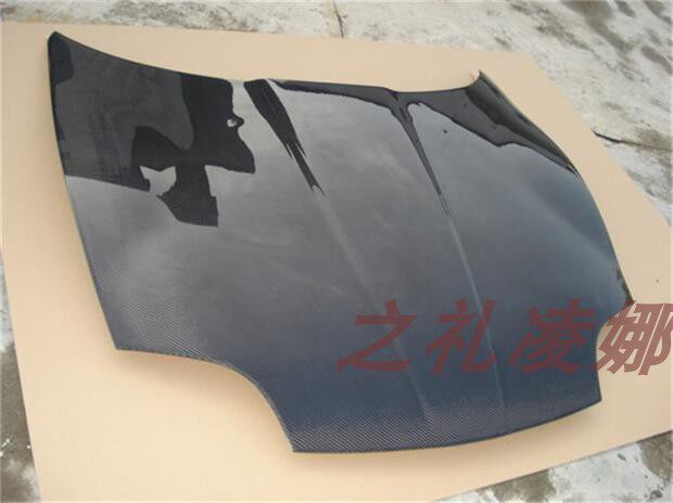 Suitable for FTO T carbon fiber engine lid retrofit FTO carbon fiber original plant cover FTO engine cover