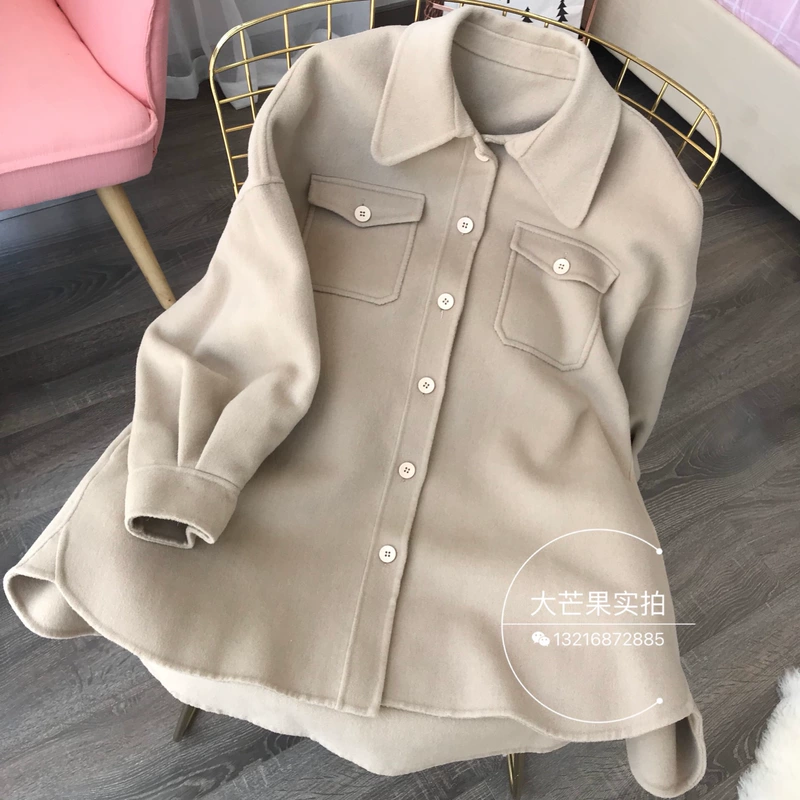 18 mùa thu và mùa đông hướng dẫn giải phóng mặt bằng mùa hè hai mặt nút túi cashmere ve áo tay áo lớn áo khoác len