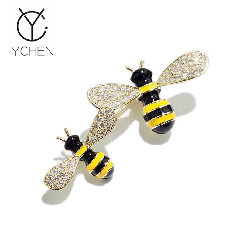 Nhật Bản và Hàn Quốc pha lê zircon ong trâm nữ phụ kiện khí chất áo khoác cardigan không khí hoang dã trang sức pin khóa cổ áo