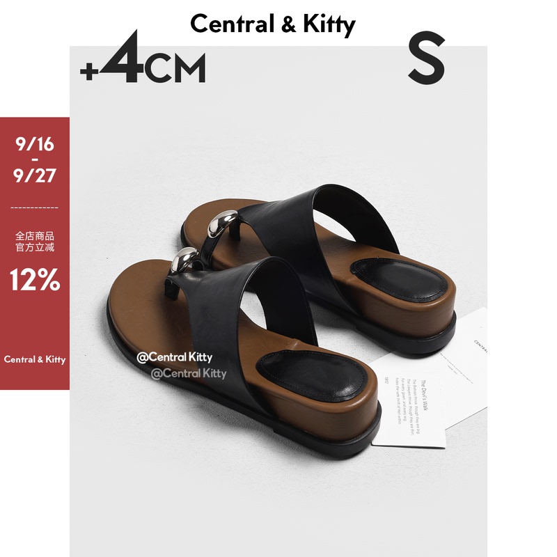 【Xing Enqi】Thick-Soled Black Beach Flip-Flops for Women, 2026 New Summer Outdoor Flip-Flops and Sandals