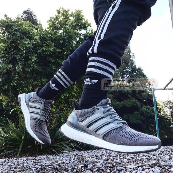 Adidas cỏ ba lá khăn dưới ba cặp vớ thể thao màu đen và trắng cao vớ nhà nước S21489 S21490 vớ cao