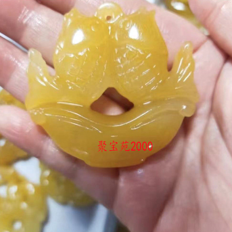 товар из китая 天然云南黄龙玉金鱼鱼吊坠男女款玉石项链年年有余玉挂件金玉满堂