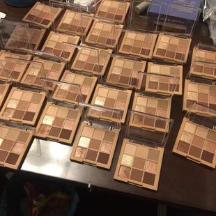 各种运损压盘修复全新彩妆自用