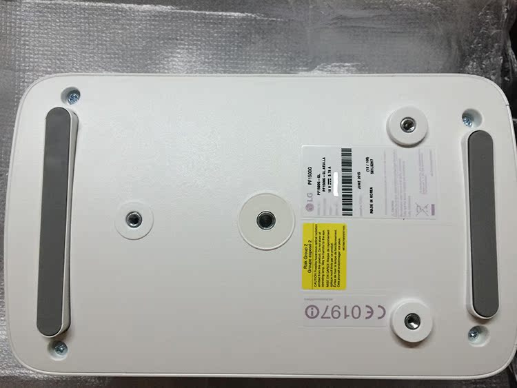 LG PF1500G HD nhà 1080p doanh nghiệp cầm tay mini micro máy chiếu 3D điện thoại di động LED máy chiếu - Máy chiếu