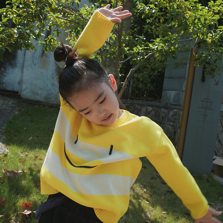 Doll Aimei Christmas New Year's Model Small, Middle and Big Children's Cotton Round Neck Striped Cartoon Smiley Loose Knitted Sweater