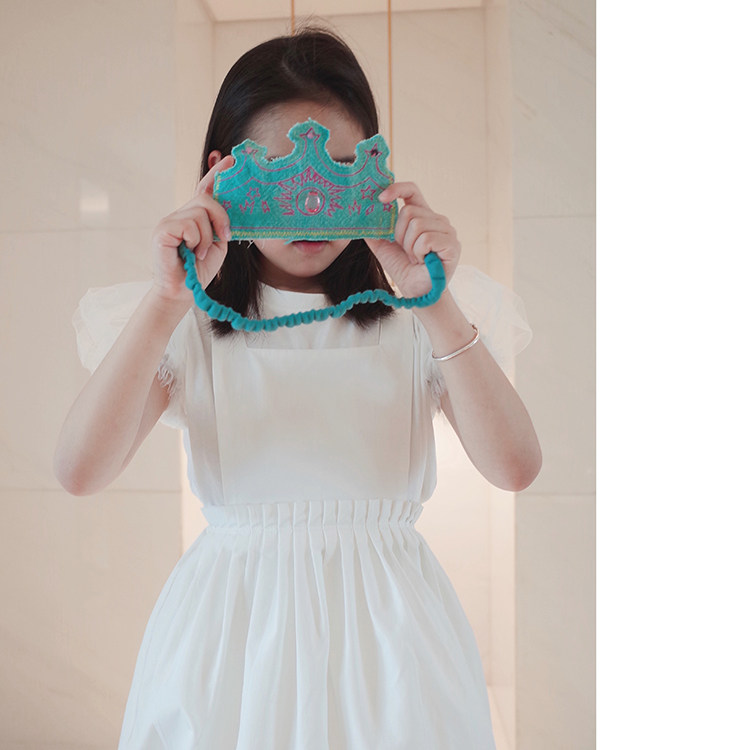 Doll love beauty original innovation spring and summer female small, medium and big children Liuyi pure white puffy pleated princess dress holding baby bag gauze skirt