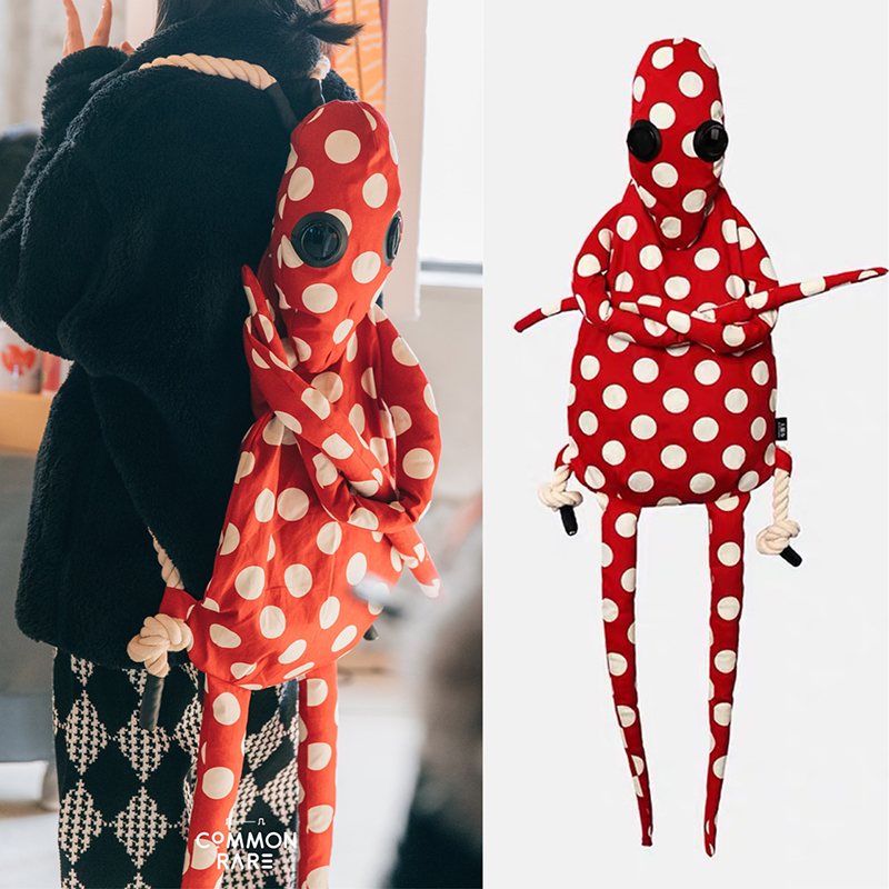 Brain cloth shoulder pack autumn backpack of the bag of the bag in the middle of the 2022 new niche girl tide design