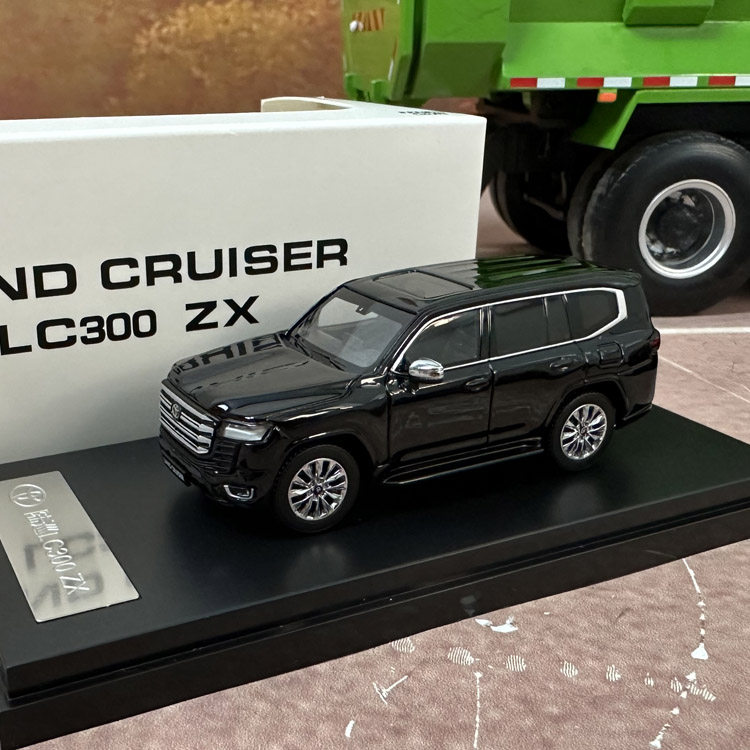 LCD 1/64 LAND CRUISER LC300 ZX SUV GR-Sport Diecast Model Car Toy