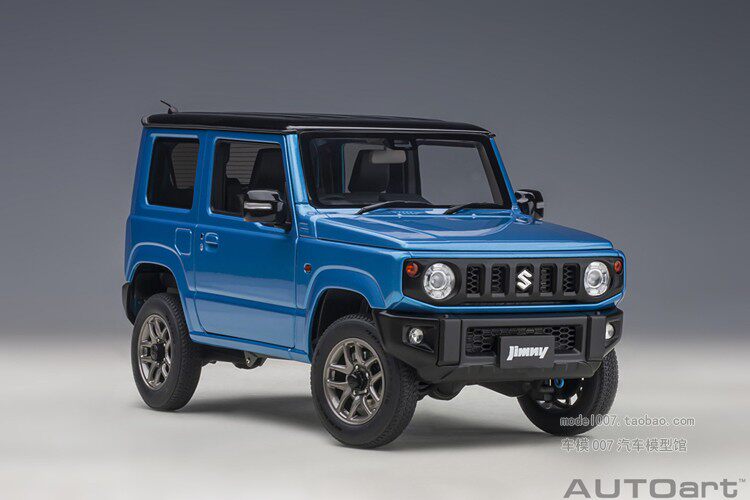 Модель машины 奥拓汽车模型吉姆尼1:18