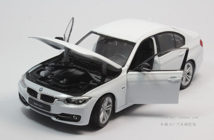 Willy / Welly 1:24 BMW 335i BMW 3 Series Mẫu xe hợp kim tĩnh Trang trí quà tặng mô hình ducati