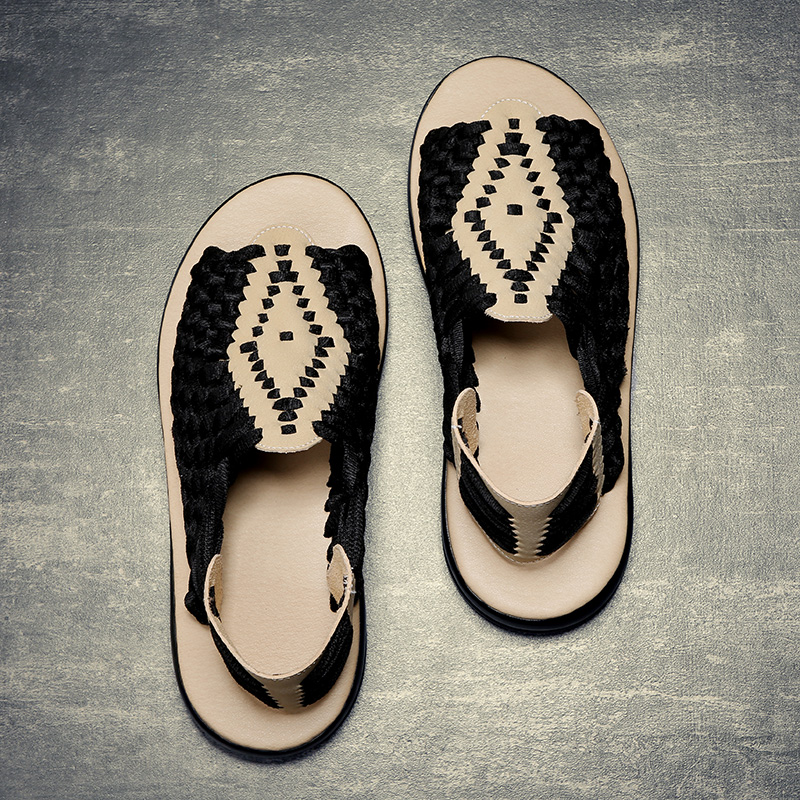 Men's sandals 2022 new casual shoes breathable summer wear trend Roman sandals and slippers woven beach shoes