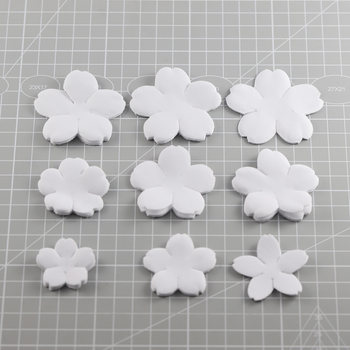 Cherry blossom cherry leaf machine cut small flower slice flower hotter Cherry blossom cherry leaf machine cut small flower slice flower hotter