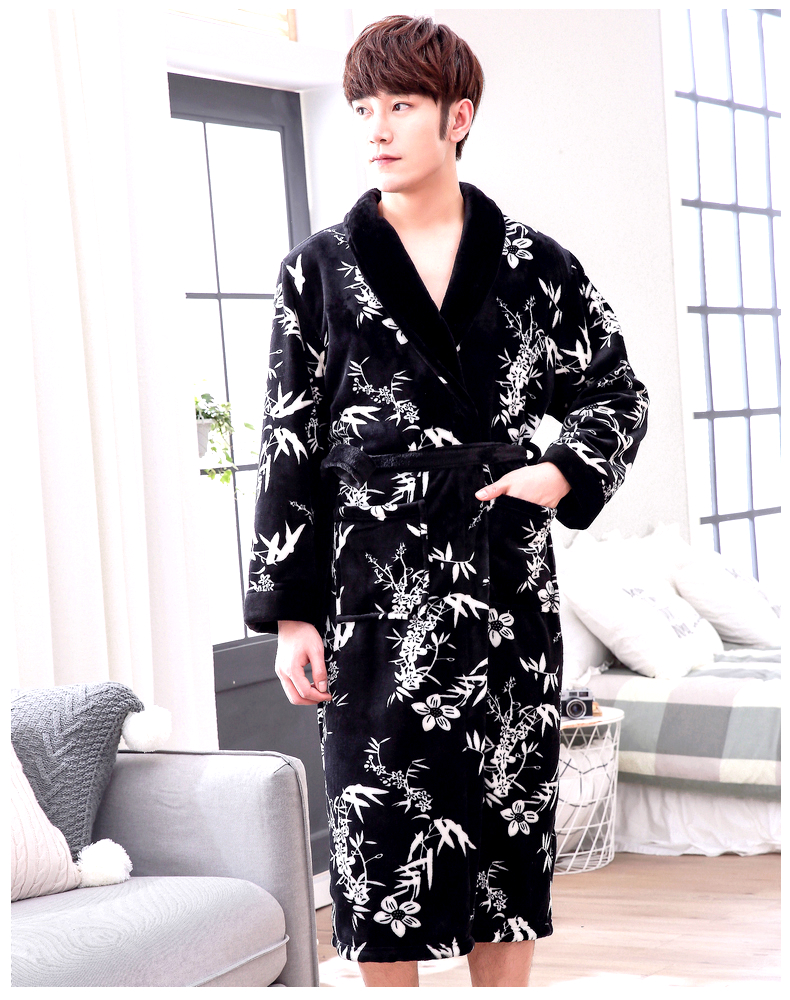 Flannel áo choàng nam và nữ đồ ngủ vài chiếc áo choàng tắm dài đoạn mùa thu và mùa đông kích thước lớn dày lông cừu san hô áo choàng tắm dịch vụ nhà đồ ngủ nữ quần áo ngắn