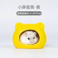 Маленькое жирное керамическое гнездо