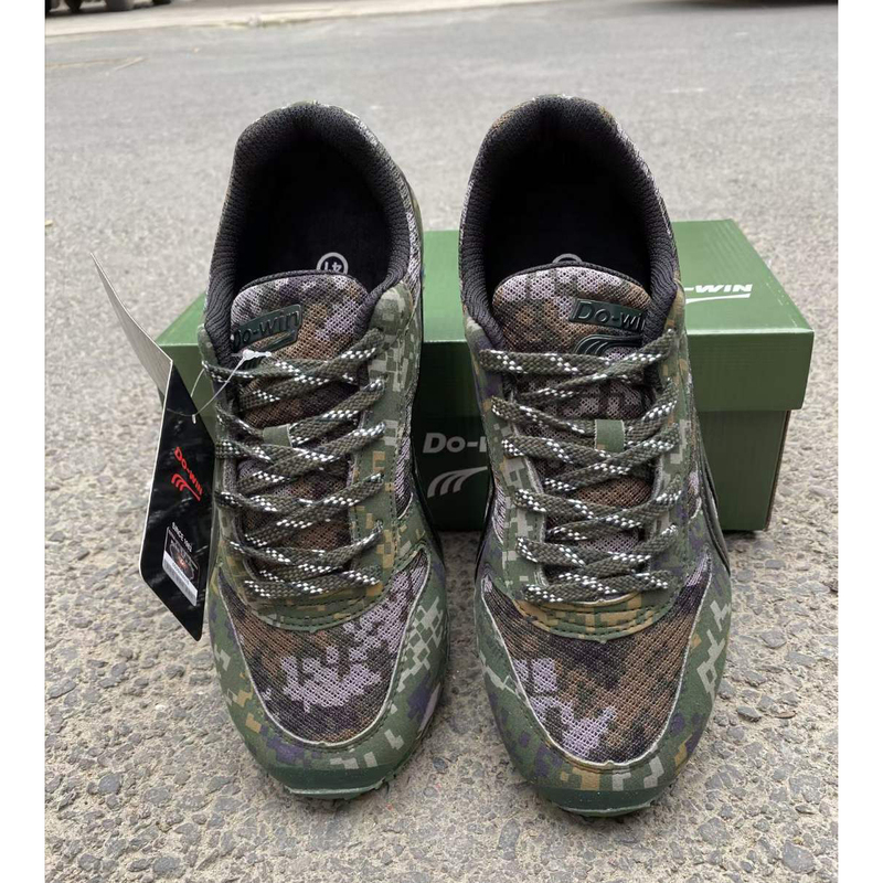 Duowei Camouflage Shoes Unisex Running Shoes Ultra-Light Breathable Mesh Physical Training