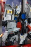 Товарищная судоходство трансформированная игрушка WT01 Wangcai Toy White Ronin Drift High Intelly уравнения