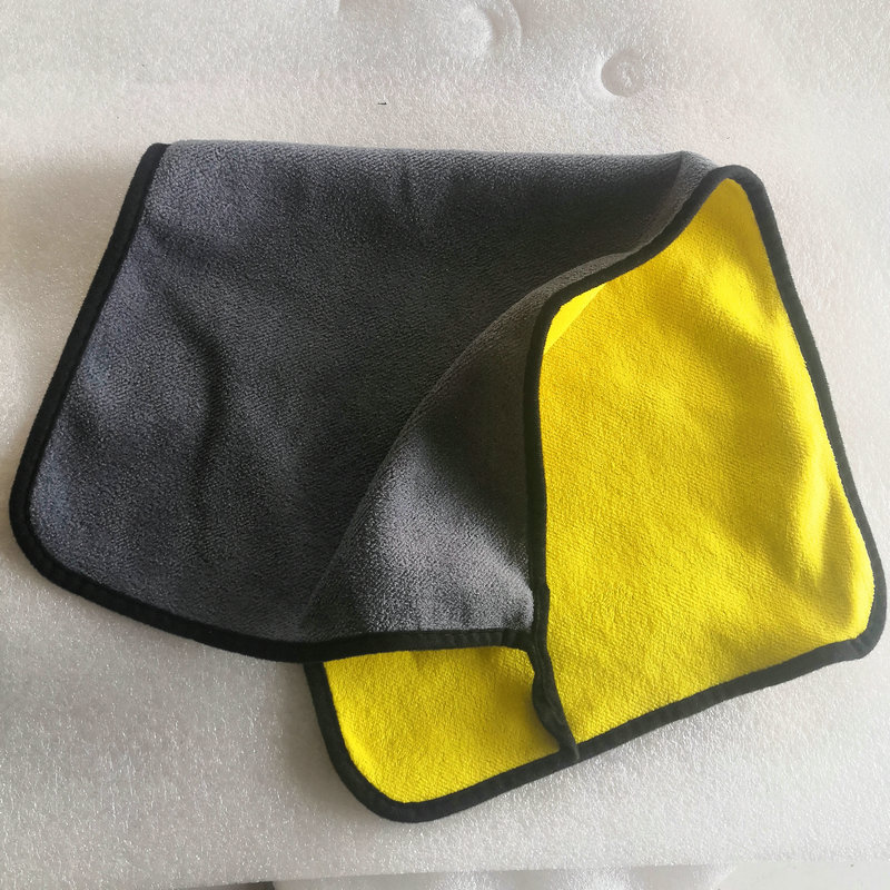 Wash the towel to absorb water without thickness of hair and yellow rubber wipe