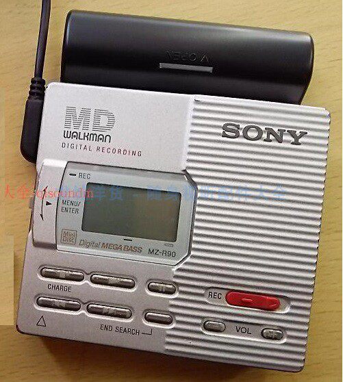 SONY MZ-R90 MD recording and playback Walkman recording and playback all good magnesium alloy ultra-thin with battery box wire control