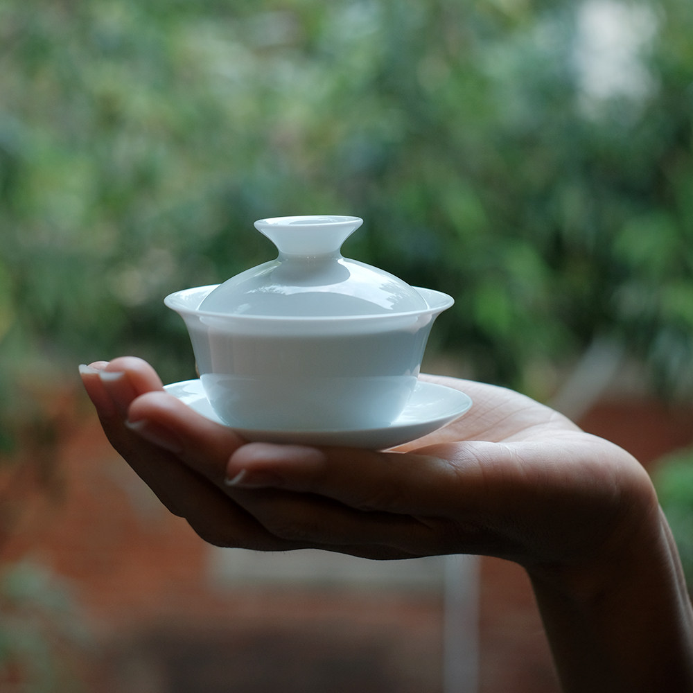 Spot Original High Quality Phase Meet Series Tea Painter Pure Handmade Mini White Porcelain Cover Bowl