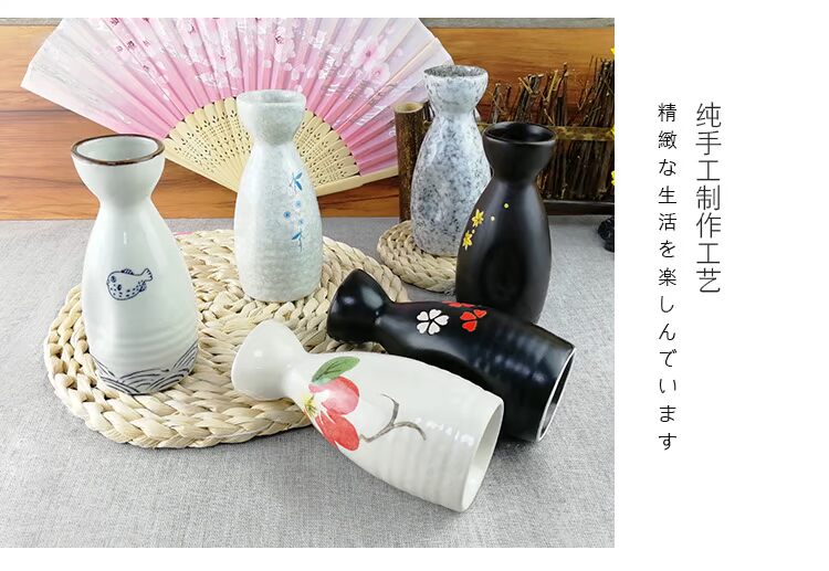 Phong cách Nhật Bản và rượu sake đặt rượu vang trắng tại nhà rượu mạnh bằng gốm thủy tinh đựng bình đựng rượu nhỏ - Rượu vang ly uống rượu whisky