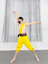 Mens Dai ethnic dance costumes set to be combined practice to serve ethnic minorities to perform the art examination folk grand northern dance new