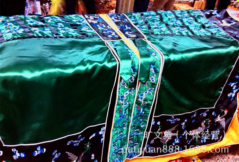 Baihe clothing Vestments Monk clothing Gao Gong clothing Dao Clothing