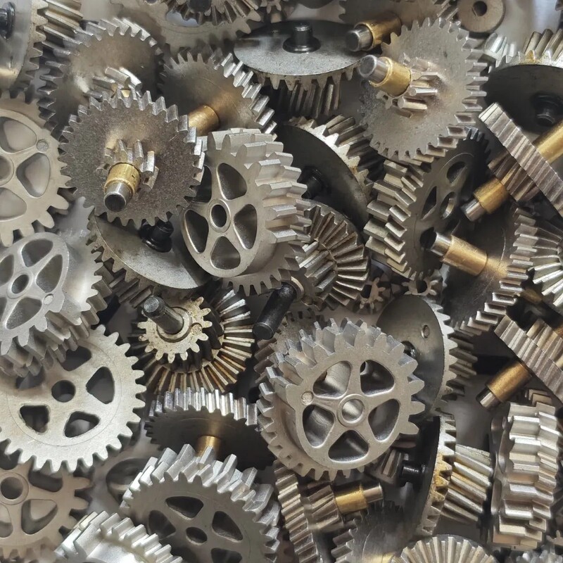 Jinber's New Brushless Version Gear Set, the Brushed Version Is Jinber 17.34, and Both Jinber 17.34 and Jinber 26 Can Be Used