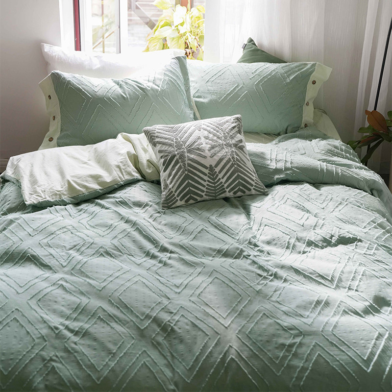 Nordic simple cotton bed four-piece net red bed sheet cut cotton solid color naked sleeping hat 18 m quilt cover