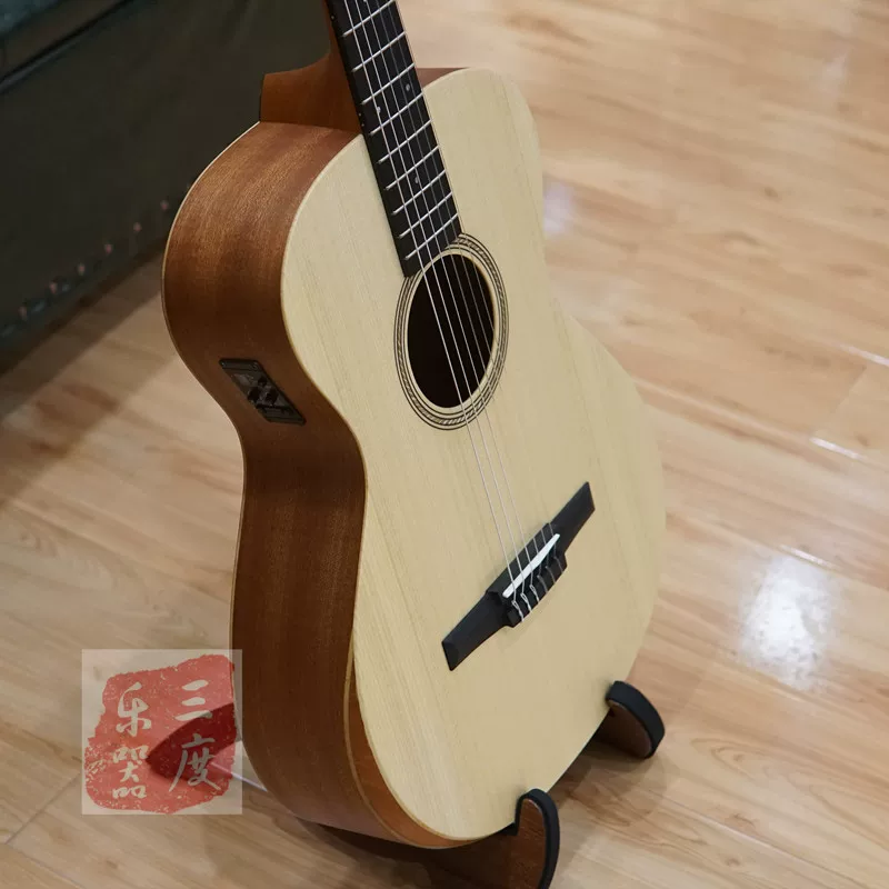 Гитара Taylor A12E-N из нейлоновой струнной электрической коробки Академия путешествия Folk Vent Board Guitar