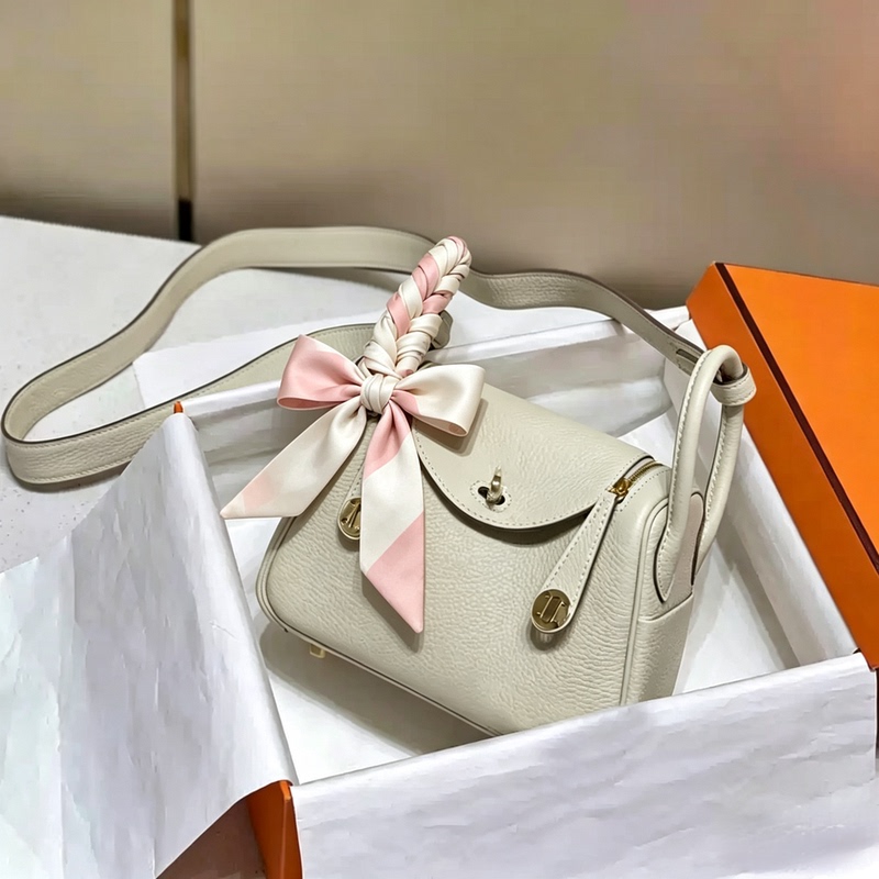 First-Layer Cowhide Lindy Bag Mini Genuine Leather Shoulder Crossbody Women's Small Bag 2026 New Doctor Bag Lindy Small Size